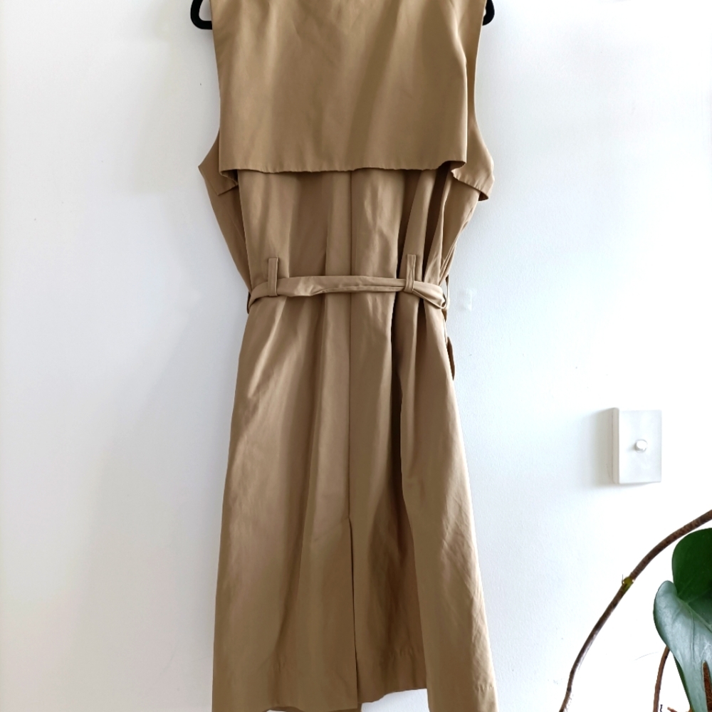 Cue - sleeveless trench size 12 - Picture 4 of 7